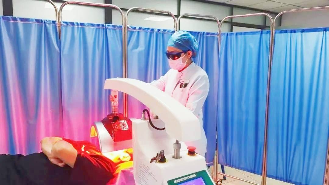 半导体激光光动力治疗机检测机构(图1) 半导体激光光动力治疗机检测机构(图1)